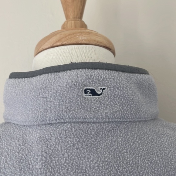 Vineyard Vines Grey fleece pullover with snaps - Picture 7 of 9